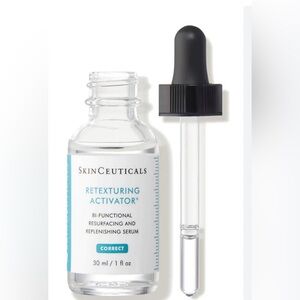 SkinCeuticals Retexturing Activator 🔵
RESURFACING REPLENISHING SERUM TOP RATED